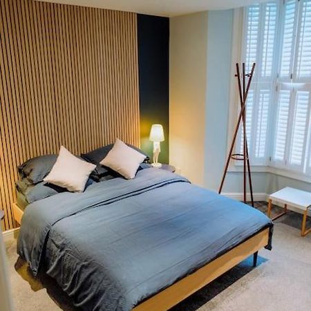 Апартаменти Modern 1Br In Brixton - Just Renovated! Лондон Екстер'єр фото